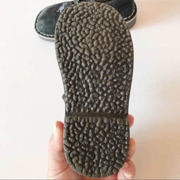 3/20$ Riverland navy suede embroidered shoes size 9 - Picture 8 of 8